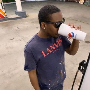 Meet your Posher, Robert